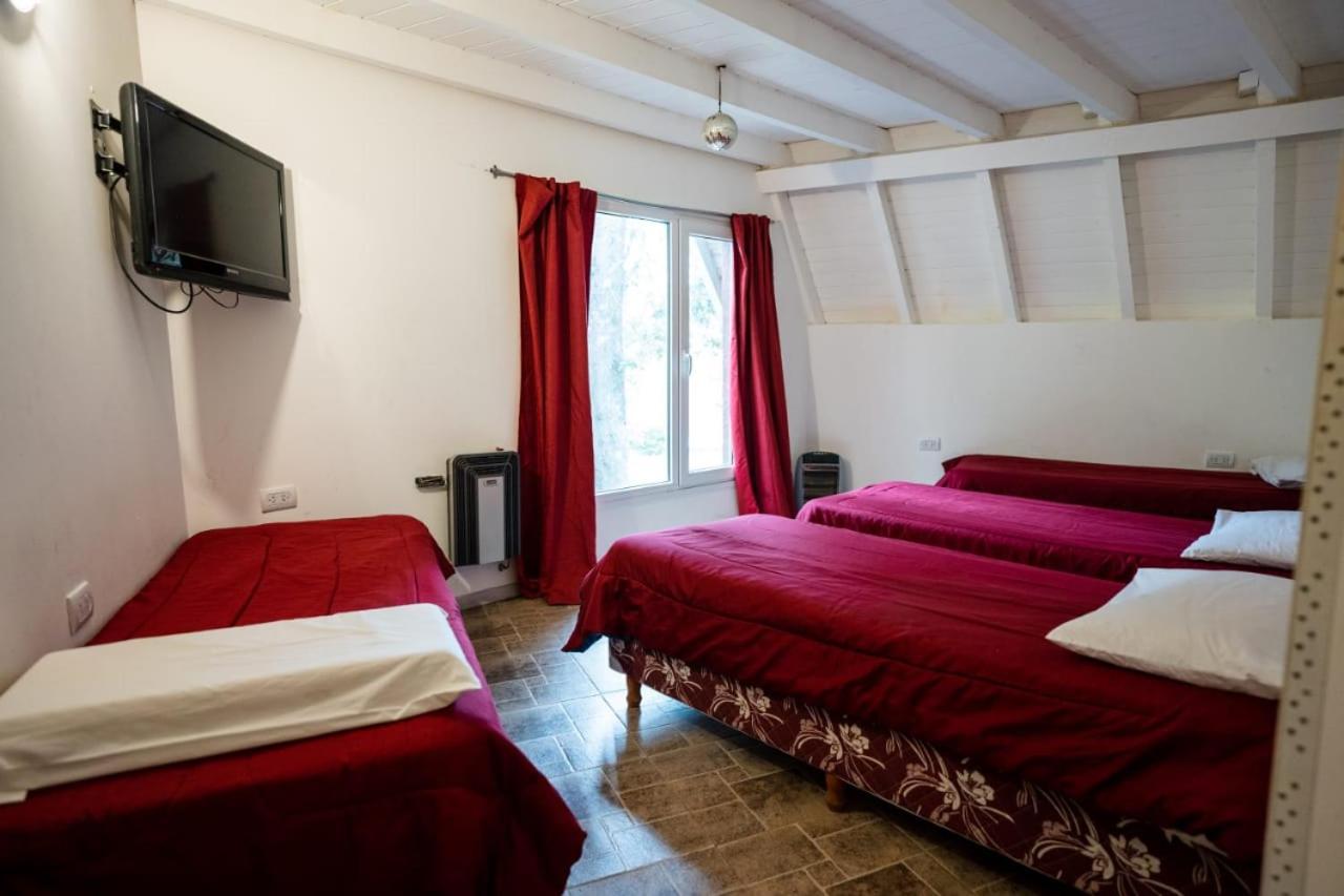 Ciao Bariloche - Habitaciones Privadas En Hostel Exteriör bild